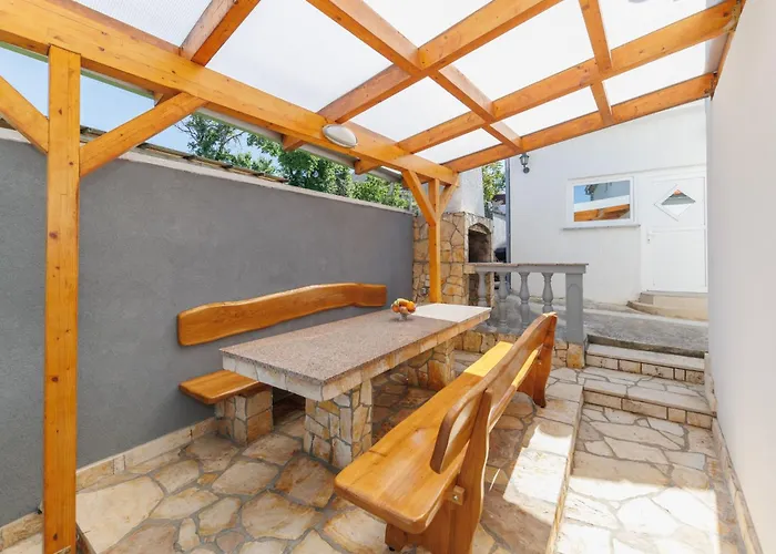 Апартаменты Zara Mit Blick Auf Wasser By Interhome