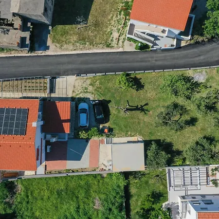 Apartman Zara Mit Blick Auf Wasser By Interhome *